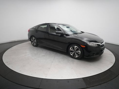 Used 2018 Honda Civic EX-T image 13