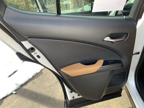 Used 2025 Lexus UX 300h FWD image 15