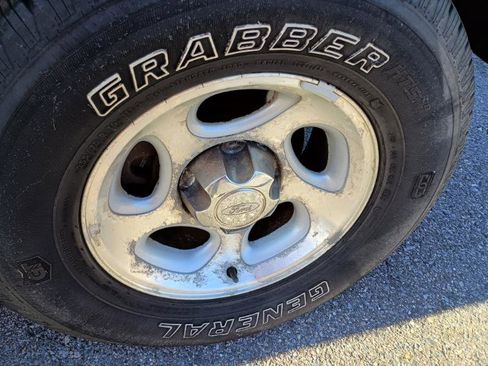 Used 2005 Ford Ranger Edge image 28