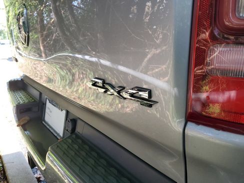 Used 2019 RAM 1500 Big Horn AWD/4WD image 17