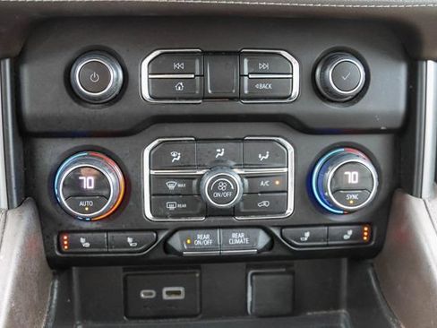 Used 2023 Chevrolet Tahoe Z71 w/ Max Trailering Package AWD/4WD image 28
