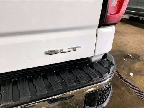Used 2023 GMC Sierra 1500 SLT w/ SLT Premium Package AWD/4WD image 29