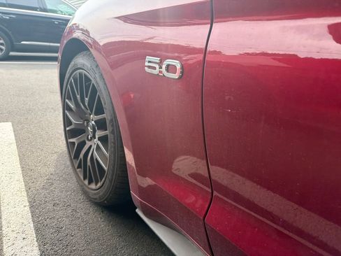 Used 2019 Ford Mustang GT Premium w/ GT Performance Package RWD image 8