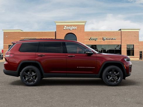 New 2026 Jeep Grand Cherokee L Limited w/ Limited Altitude Package AWD/4WD image 21