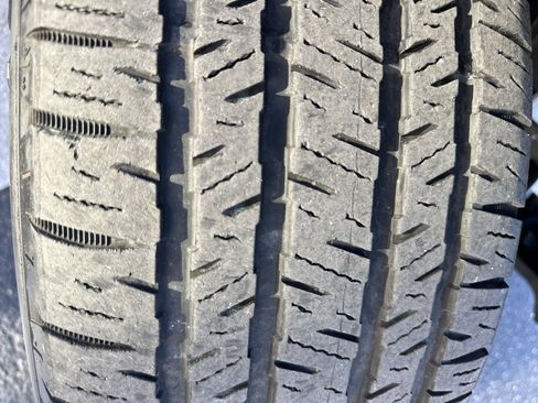 Used 2024 Jeep Wrangler Sahara w/ Technology Group image 9