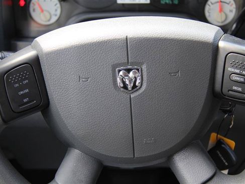 Used 2006 Dodge Ram 1500 Truck SLT AWD/4WD image 25