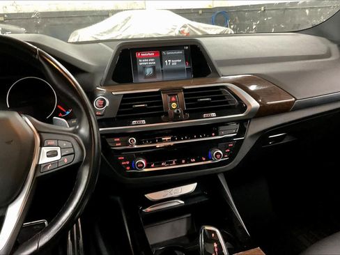Used 2019 BMW X3 xDrive30i w/ Driving Assistance Package image 10
