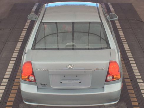 Used 2005 Hyundai Accent GLS image 5