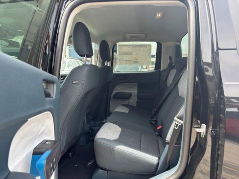 New 2026 Ford Maverick XLT w/ XLT Luxury Package FWD image 12