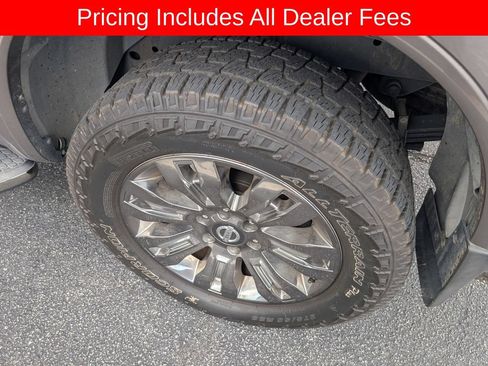 Used 2019 Nissan Titan Platinum Reserve AWD/4WD image 13