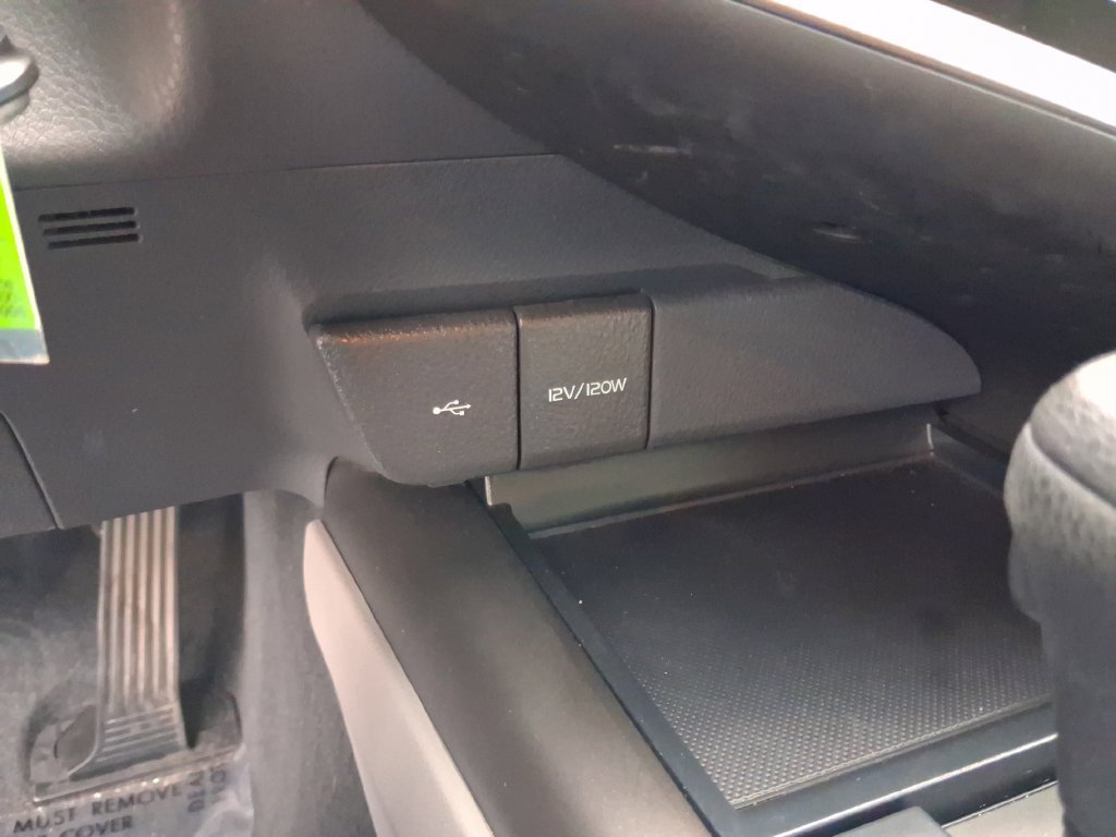 Used 2024 Toyota Camry LE FWD image 21
