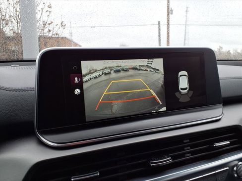 Used 2022 Kia Telluride LX image 13