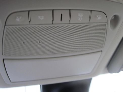 Used 2023 Nissan Murano SV image 16