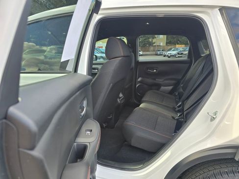 Certified 2024 Honda HR-V Sport image 4