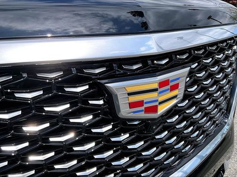 New 2026 Cadillac Escalade Luxury w/ LPO, Floor Liner Package AWD/4WD image 37