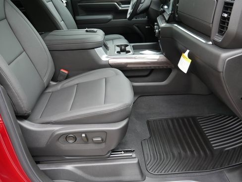 New 2026 Chevrolet Silverado 3500 LTZ w/ LTZ Plus Package image 22