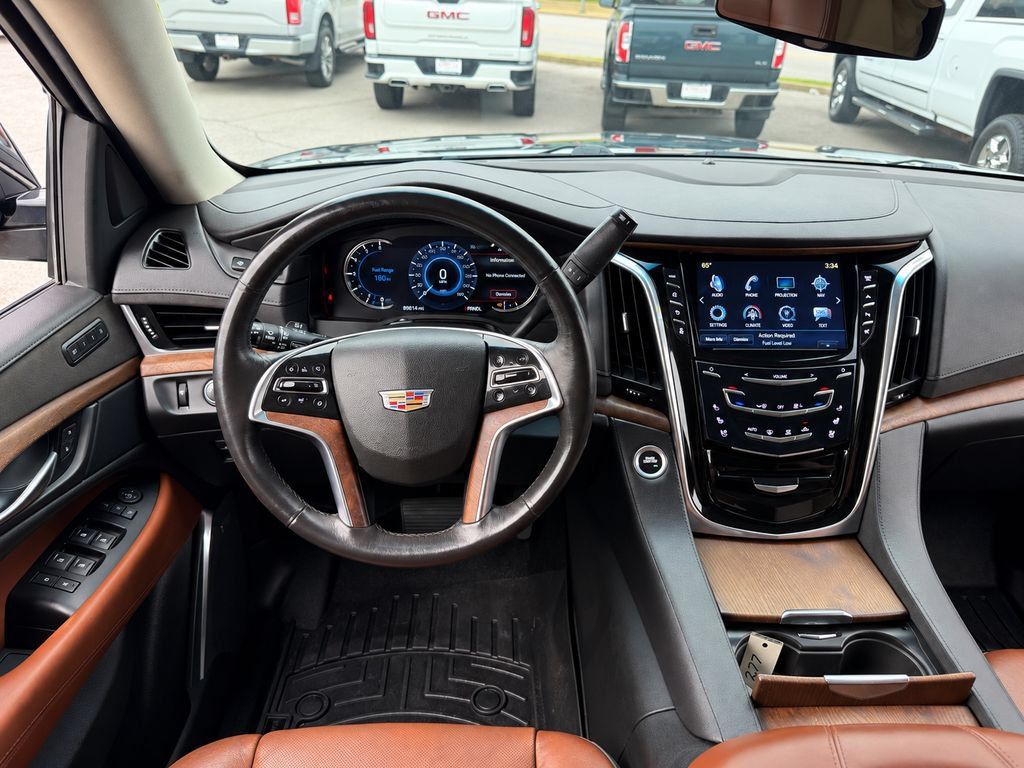 Used 2018 Cadillac Escalade ESV Premium Luxury w/ LPO, Radiant Package AWD/4WD image 36
