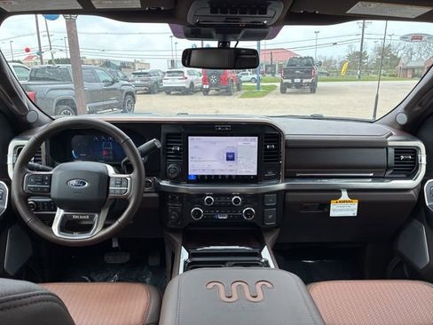 New 2026 Ford F250 King Ranch w/ FX4 Off-Road Package image 21