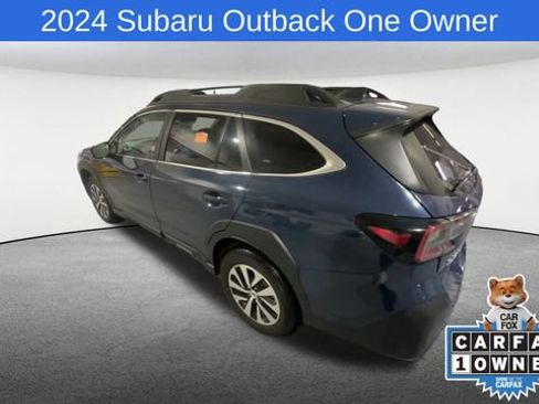 Used 2024 Subaru Outback Premium image 7
