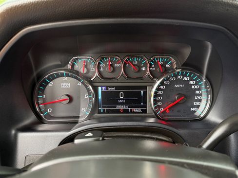 Used 2019 Chevrolet Silverado 1500 LT w/ All Star Edition image 53