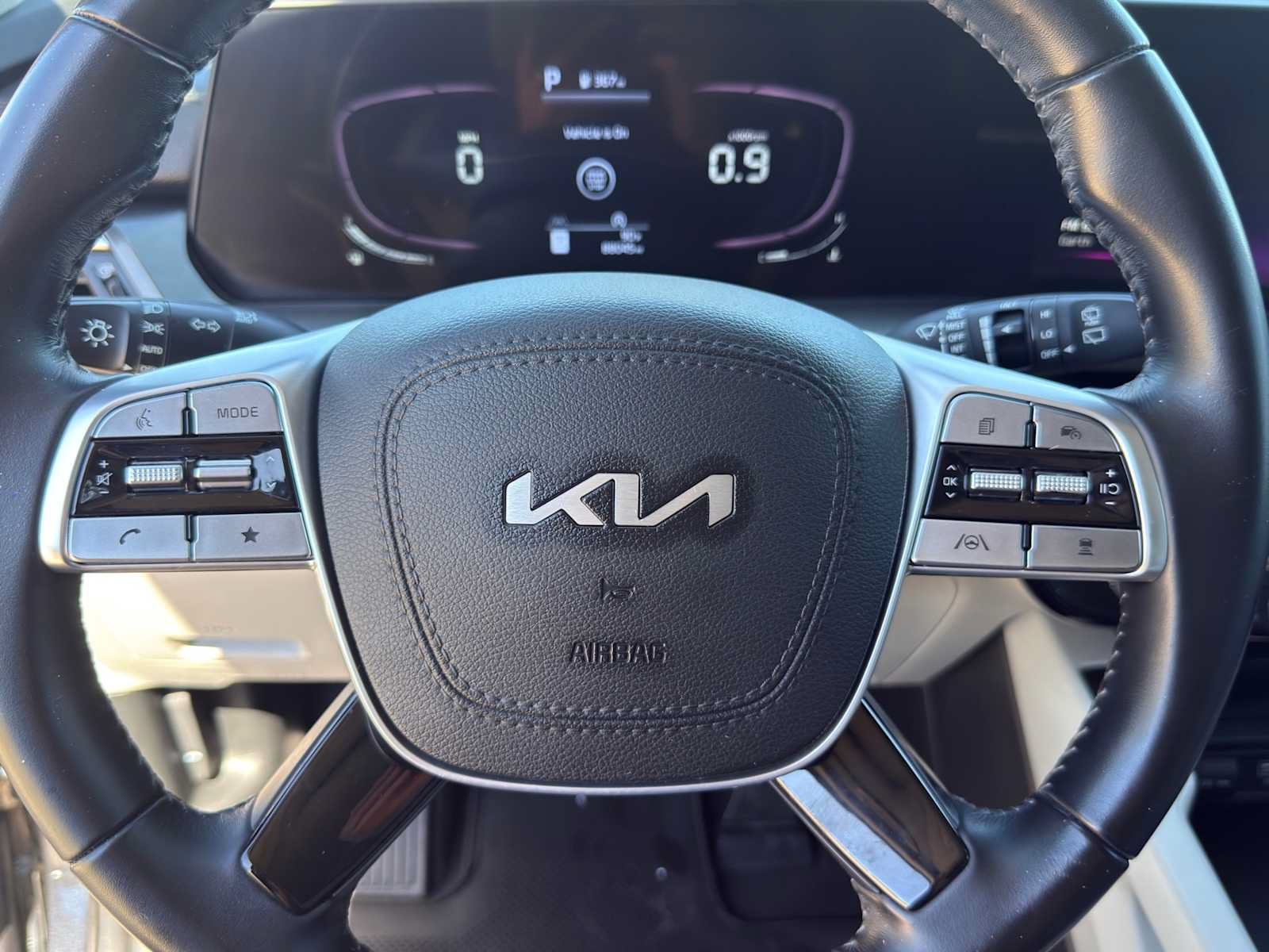Used 2023 Kia Telluride S w/ S Sunroof Package FWD image 19