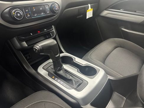 Used 2019 Chevrolet Colorado LT RWD image 19