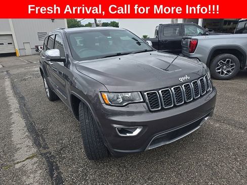 Used 2017 Jeep Grand Cherokee Limited AWD/4WD image 1