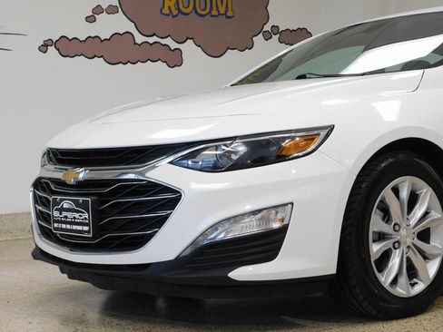 Used 2022 Chevrolet Malibu LT image 20