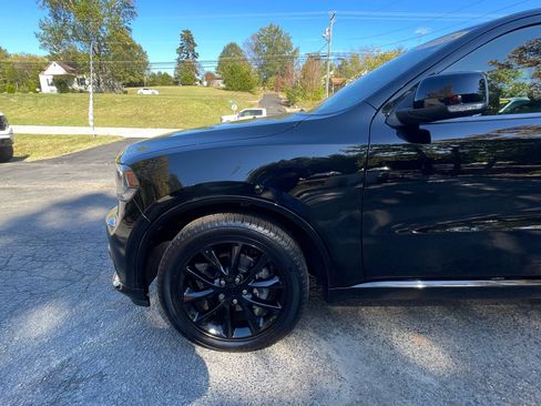 Used 2018 Dodge Durango GT w/ Blacktop Package image 2