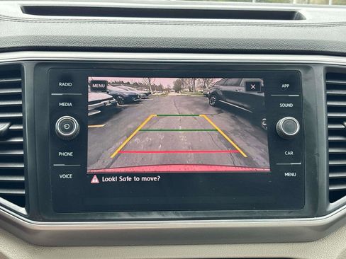 Used 2019 Volkswagen Atlas SE w/ Towing Package image 27