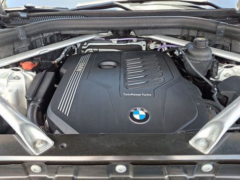 Used 2021 BMW X5 xDrive40i w/ Executive Package AWD/4WD image 29