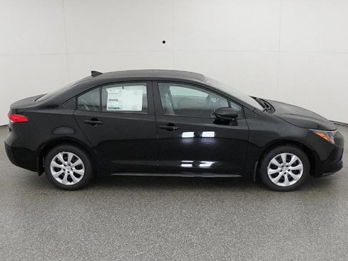 New 2026 Toyota Corolla LE image 25