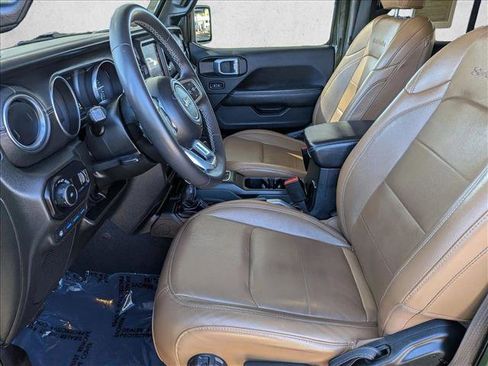 Used 2023 Jeep Wrangler Sahara image 11