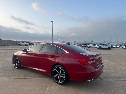 Used 2022 Honda Accord Sport image 13