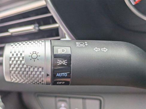 New 2025 Genesis G70 2.5T w/ Sport Prestige Package image 30