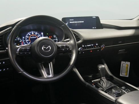 Certified 2025 MAZDA MAZDA3 Hatchback w/Premium Plus Pkg image 13