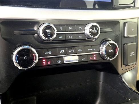 Certified 2022 Ford F150 XLT w/ Equipment Group 302A High image 14