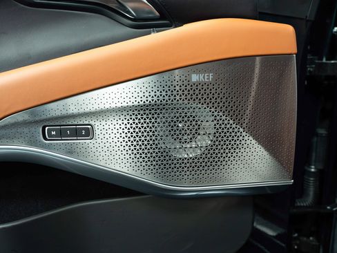 Used 2025 Lotus Emira image 17