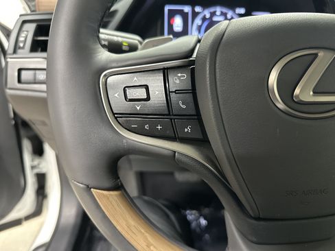 Used 2023 Lexus ES 350 w/ Accessory Package (Z2) FWD image 19