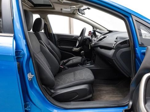 Used 2012 Ford Fiesta SE w/ Moon & Mood Pkg image 36