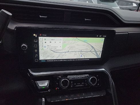 Used 2025 GMC Sierra 2500 Denali image 22