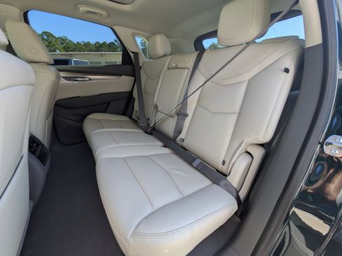 New 2026 Cadillac XT5 Premium Luxury w/ Driver Assist Package image 9