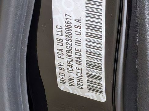 New 2025 Jeep Grand Cherokee L Limited image 33