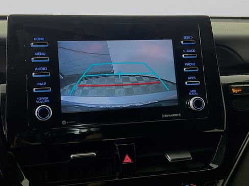 Used 2022 Toyota Camry SE image 28