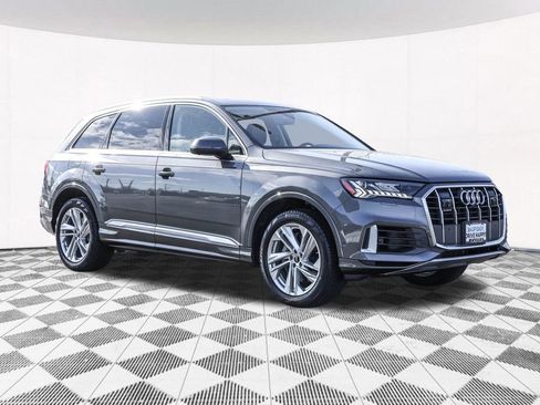 Used 2024 Audi Q7 3.0T Premium Plus image 11