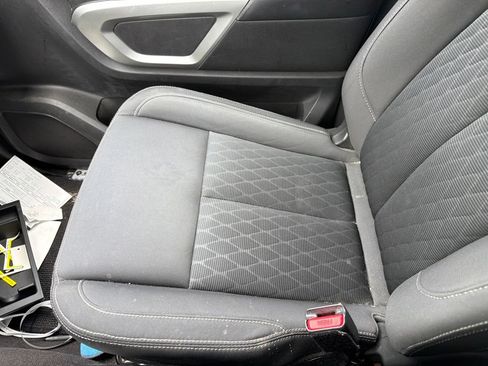 Used 2017 Nissan Titan SV RWD image 20