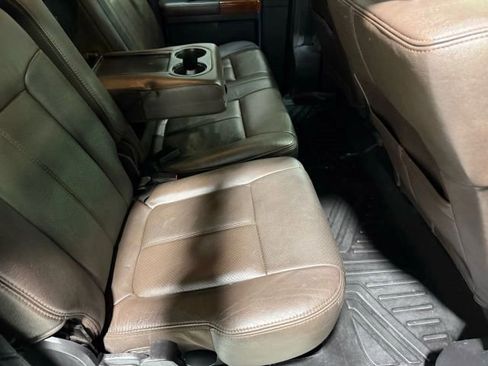 Used 2015 Ford F350 King Ranch w/ King Ranch w/Chrome Package image 31