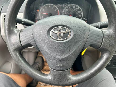 Used 2013 Toyota Corolla L FWD image 16