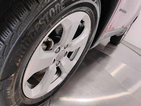 Used 2018 Jeep Compass Latitude image 50