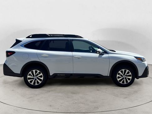 Used 2021 Subaru Outback Premium w/ Popular Package #1 AWD/4WD image 6